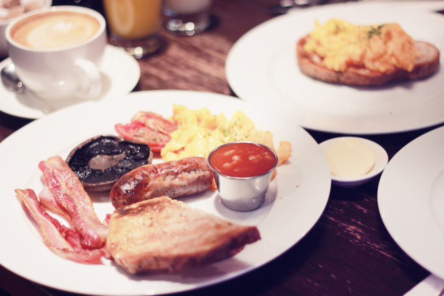 hoxton hotel breakfast